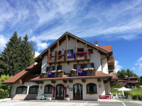 Гостиница Hotel La Lepre Bianca  Галлио 